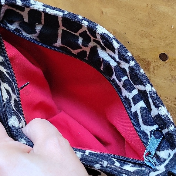 Kate Spade New York Leather Trimmed Animal Print Shoulder Bag - Picture 6 of 11